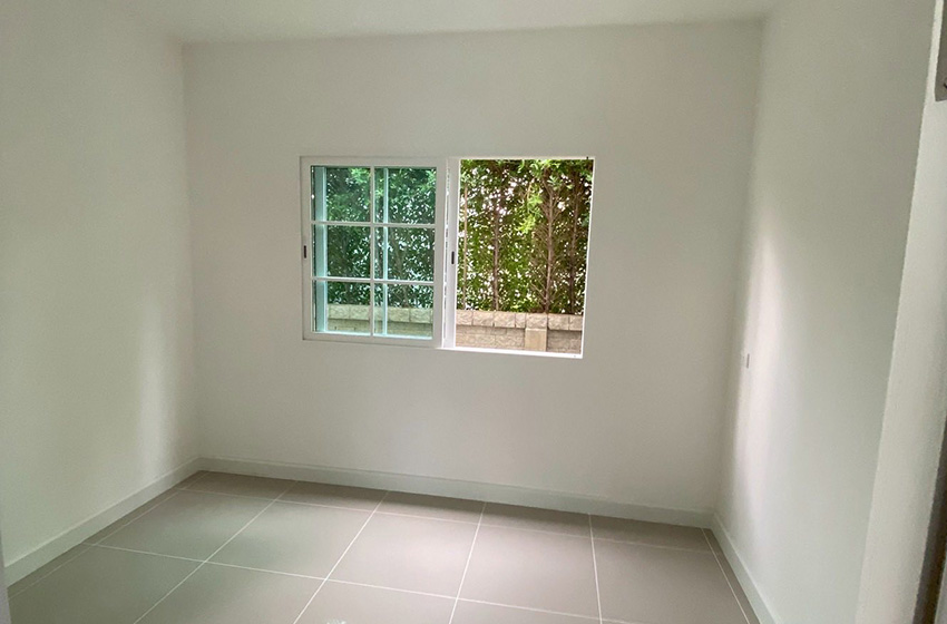 House with Shared Pool in Bangnatrad 